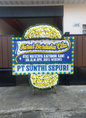 Papan Bunga Duka di Karangmekar